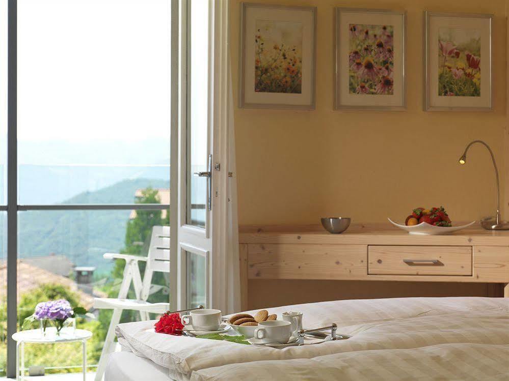 Residence Miralago Rooms & Apartments Manerba del Garda Ngoại thất bức ảnh