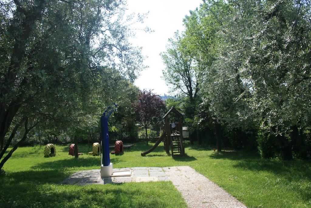 Residence Miralago Rooms & Apartments Manerba del Garda Ngoại thất bức ảnh